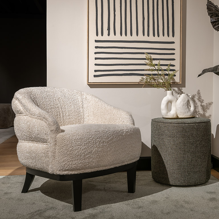 UrbanSofa-Nora-Fauteuil-in-Marino-Nature-2